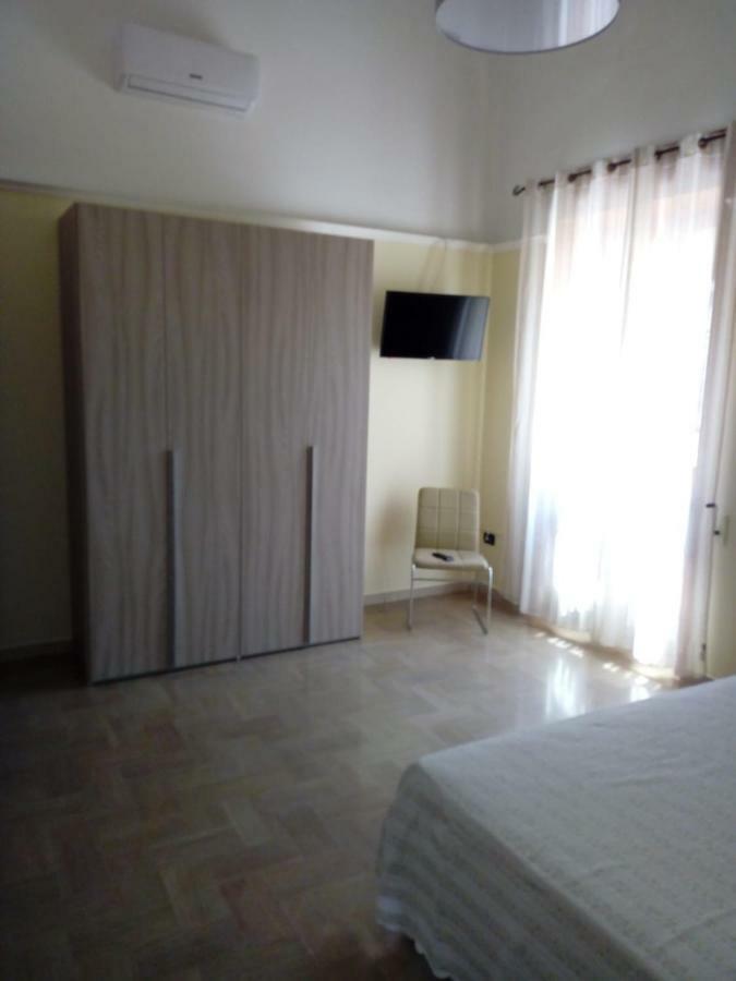 Casa Rica Hotel Lequile Eksteriør billede